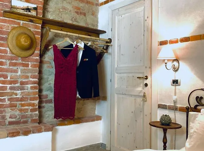 Cascina Viaris Penzion Pavarolo