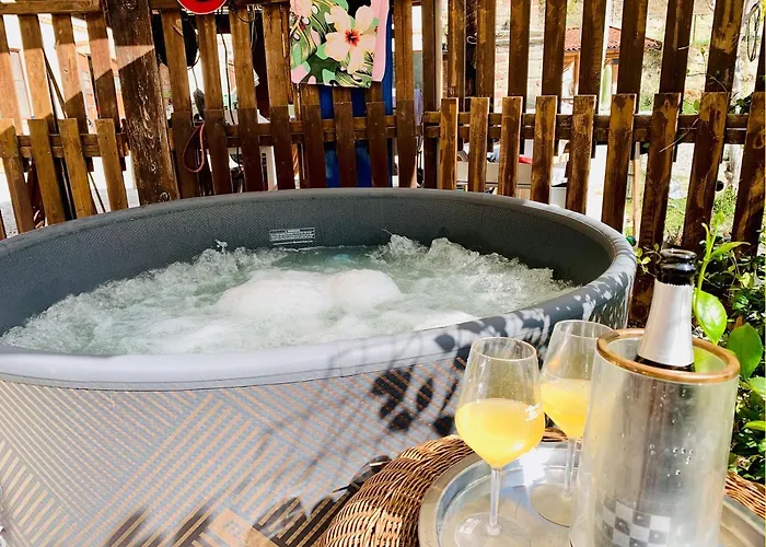 Cascina Viaris Penzion Pavarolo